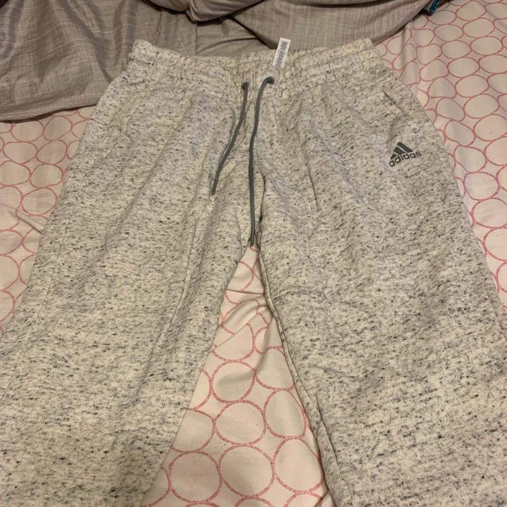 Capri length sweatpants